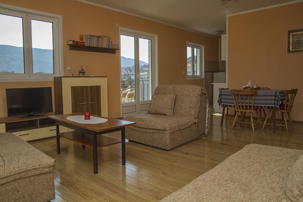 Apartments Gugolj M&M Herceg Novi Kültér fotó